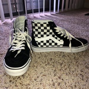 Checkered Sk8-Hi Slim Vans